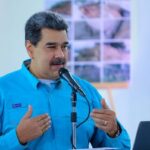 Turistas que visitan el país expresan su deseo de quedarse a vivir aquí, según Maduro