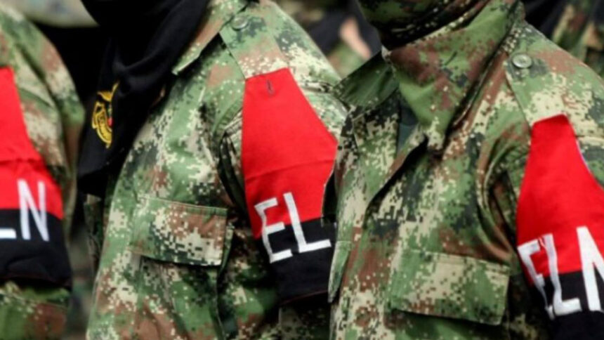 Enfrentamientos entre ELN y FARC deja 15 fallecidos en la frontera con Venezuela