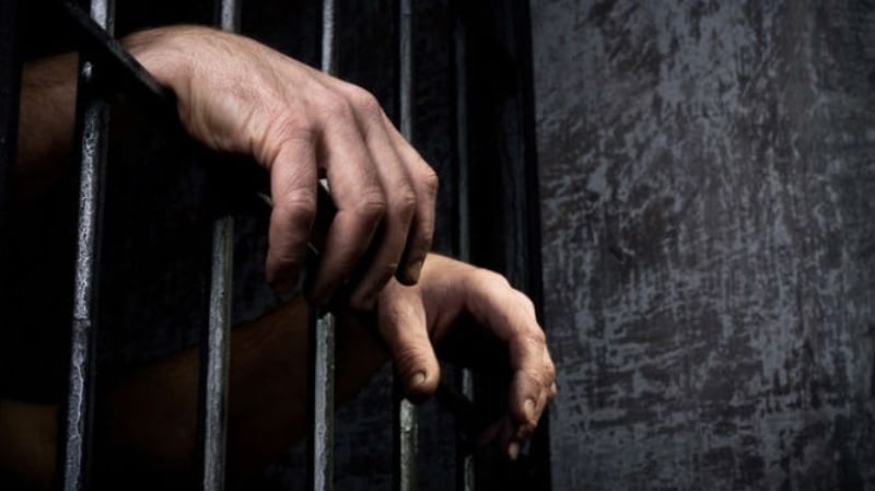 Miranda | Detienen a hombre que agredió a sus hijastras con correa y una varilla