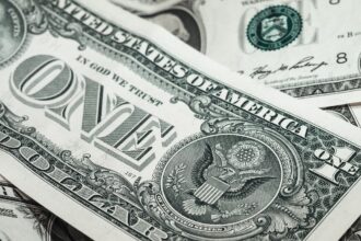 LO ÚLTIMO | Dólar BCV cierra la semana con un leve incremento