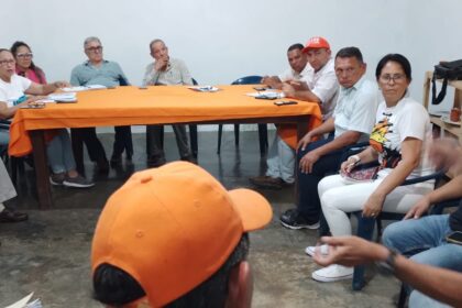 Dirgencia regional de VP reunida en Guanare